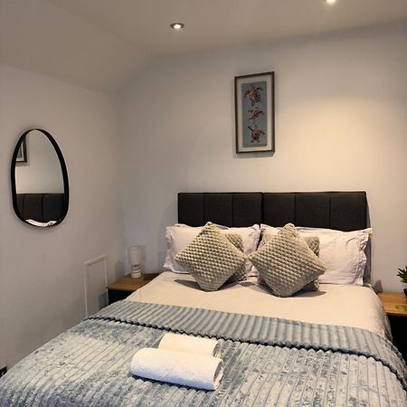 Cosy Countryside Stay- Waters Upton, Telford Buitenkant foto