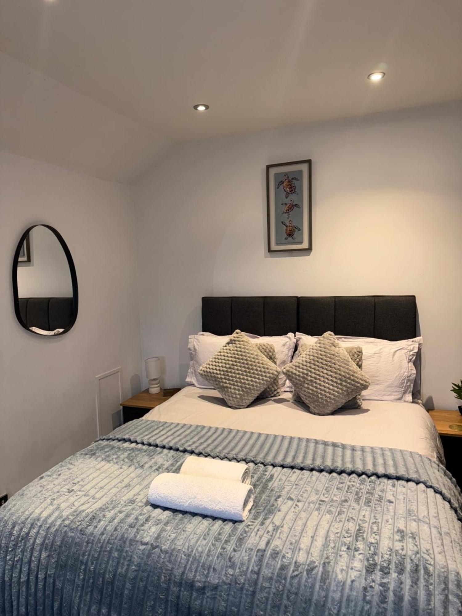 Cosy Countryside Stay- Waters Upton, Telford Buitenkant foto